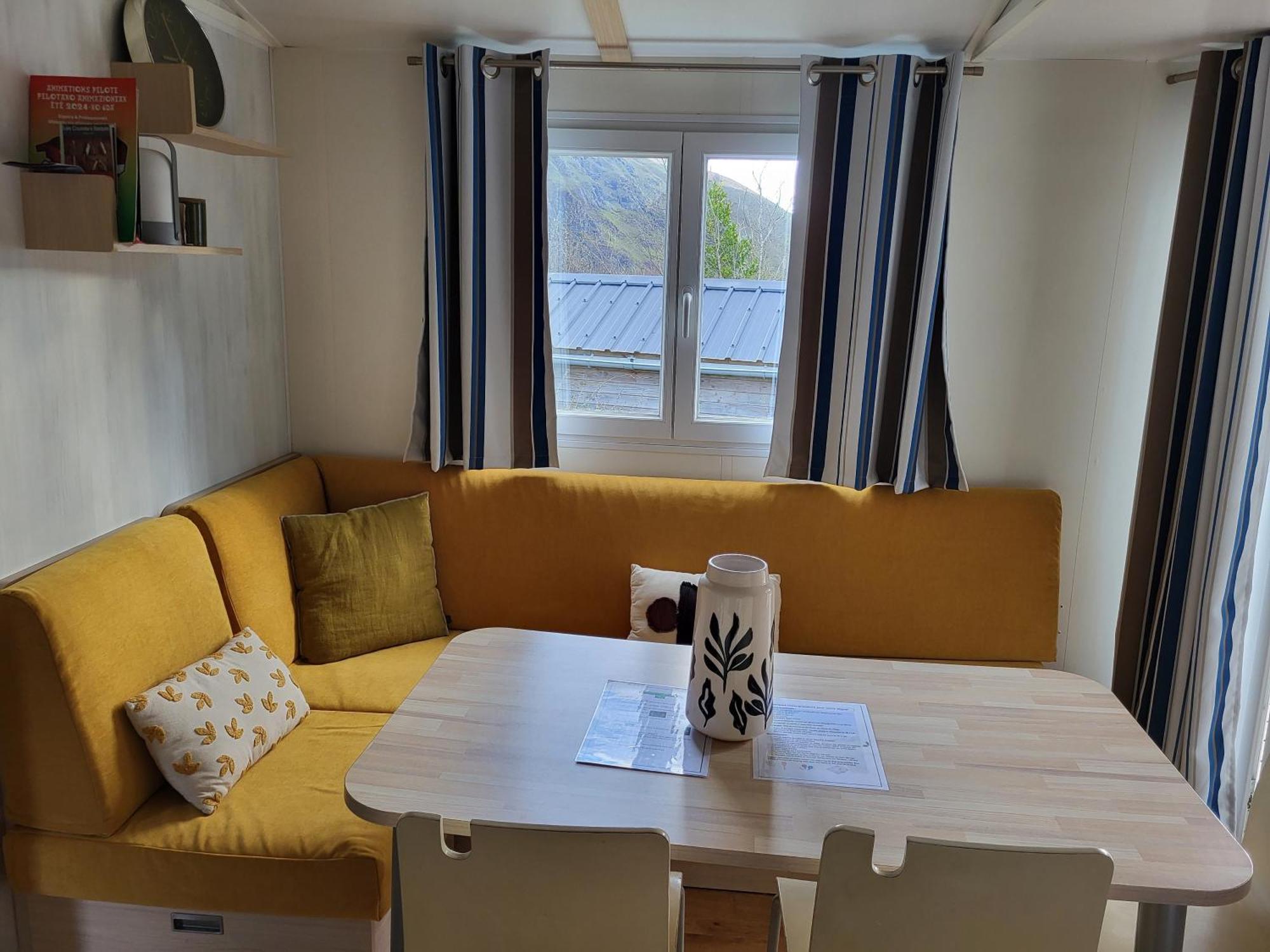Camping Ixtila Mobilhome Betzuela *
